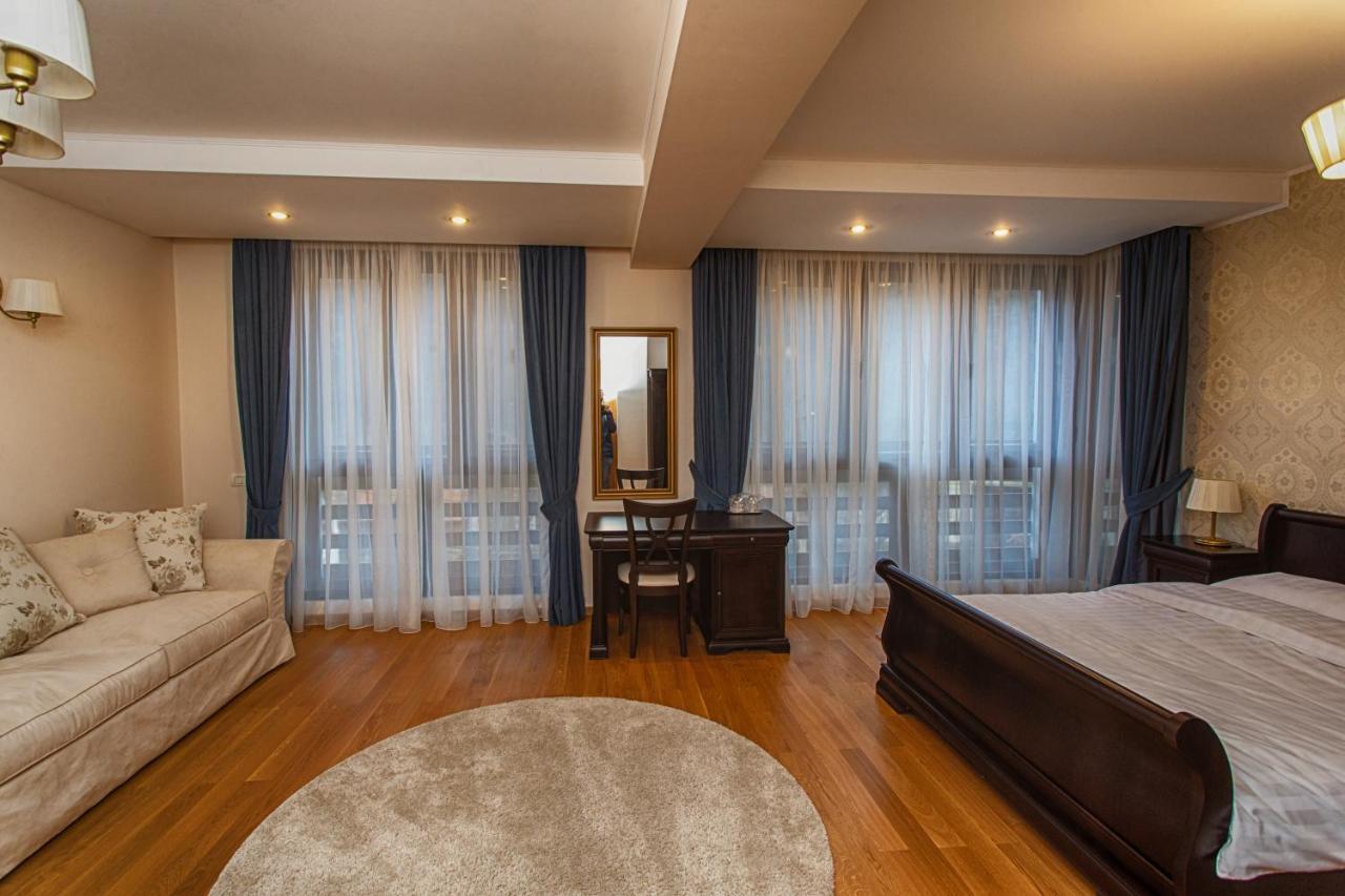 Bed and Breakfast Vila Imperial Сіная Екстер'єр фото