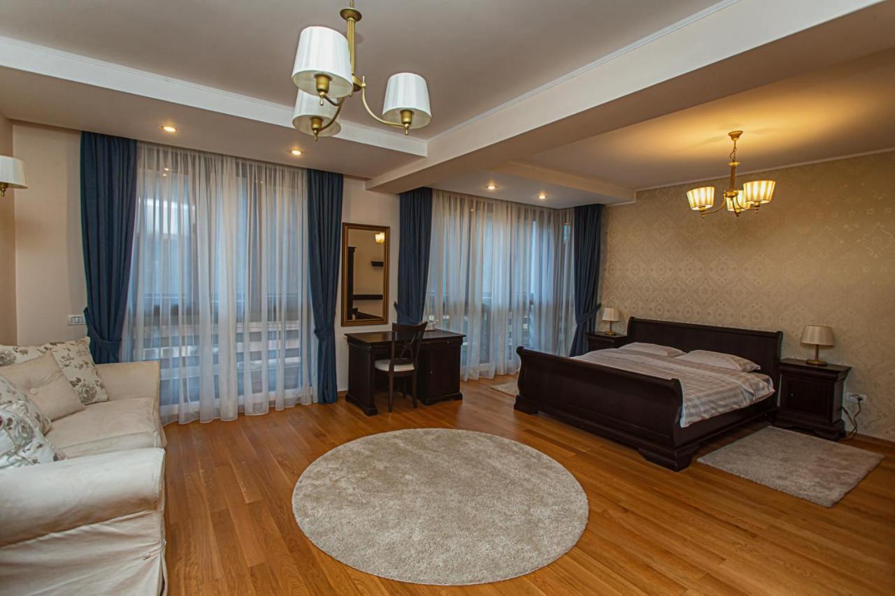 Bed and Breakfast Vila Imperial Сіная Екстер'єр фото