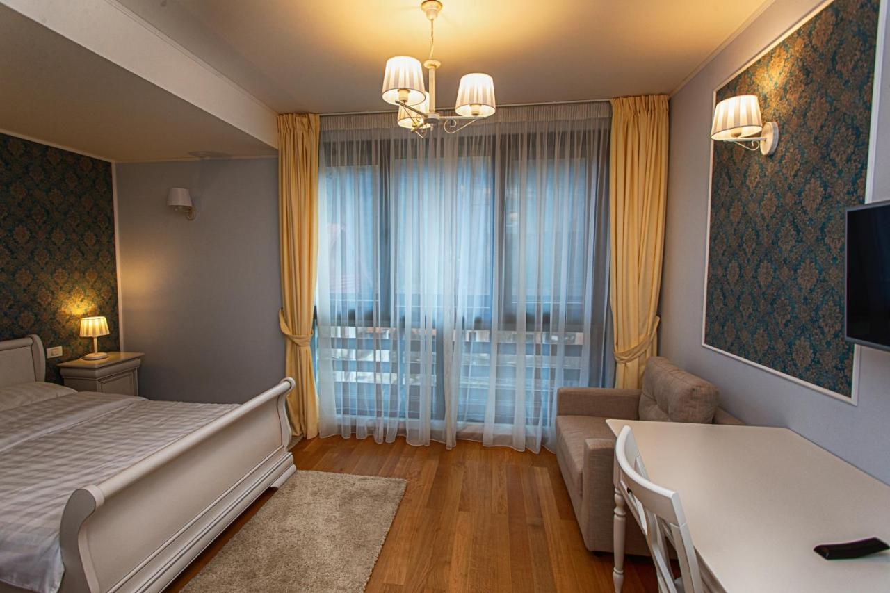 Bed and Breakfast Vila Imperial Сіная Екстер'єр фото